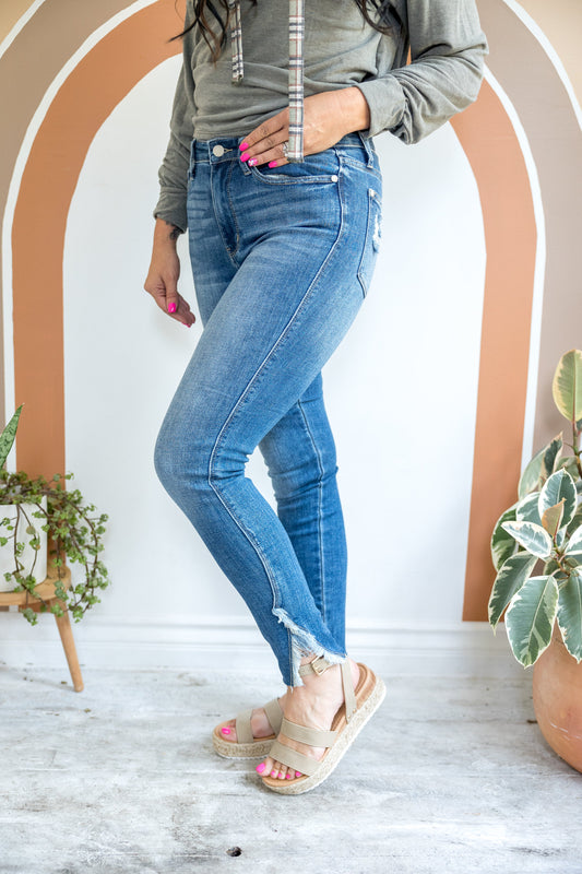 It's In The Details Judy Blue Skinnies